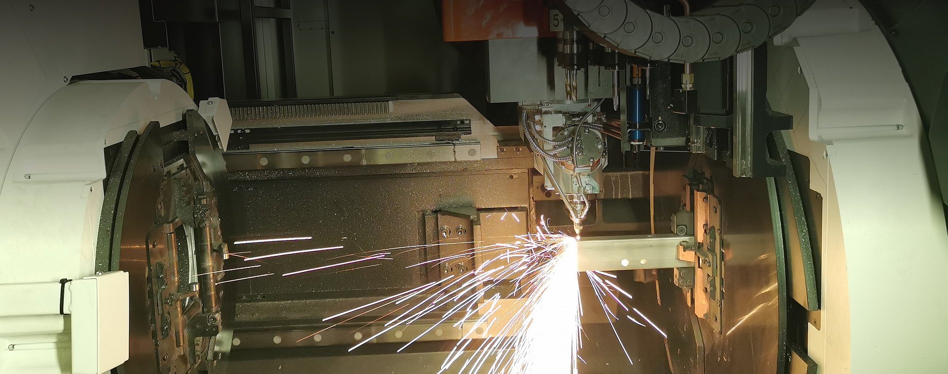 Lavorazione dei semilavorati metallici